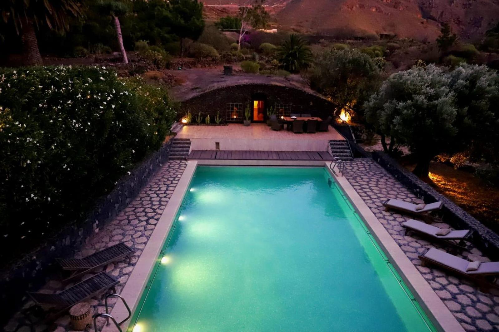 Luxury villa in Nature with Swimming pool Luxus-Finca in der Natur mit pool, Finca de lujo en la naturaleza con piscina El Retamar Exterior foto